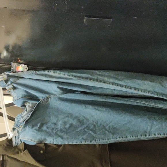 Clothes - Picture 2 of 11